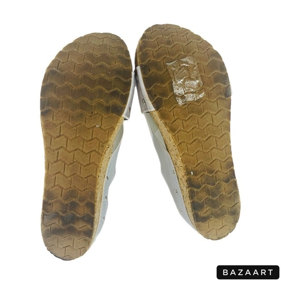 Pierre Dumas Metallic Slip On Criss Cross Platform Wedge Sandals Sz 10 - Picture 9 of 9